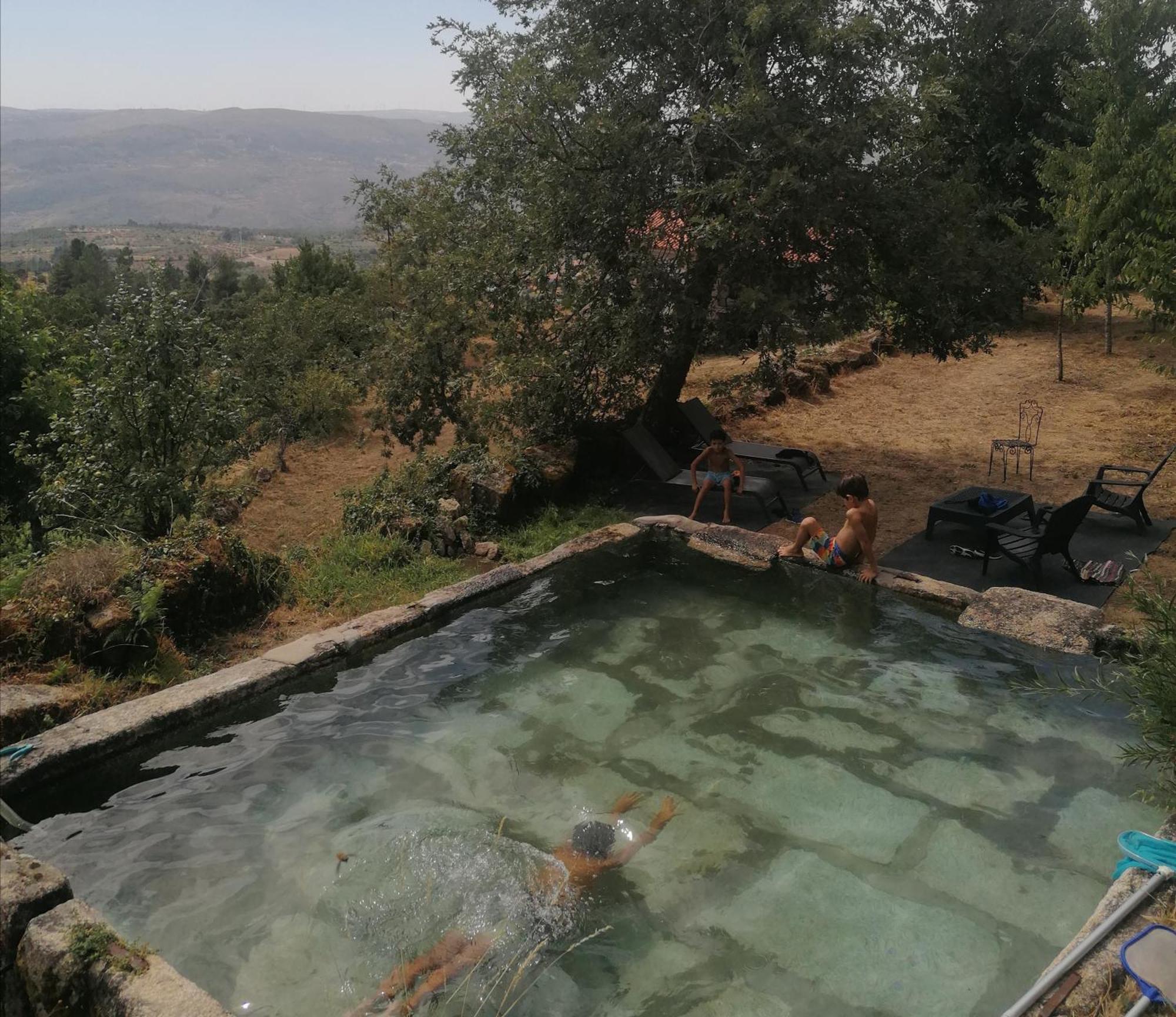 הוילה Sendim  Casa Da Moiroa מראה חיצוני תמונה